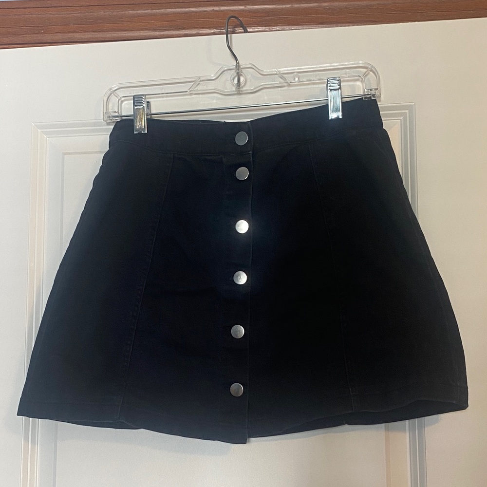 H&M black mini skirt with silver buttons